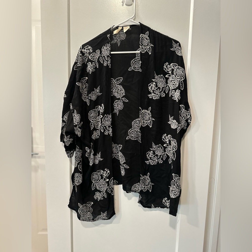 Black Floral Kimono Cardigan